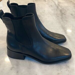Sam Edelman Thelma Chelsea Boot